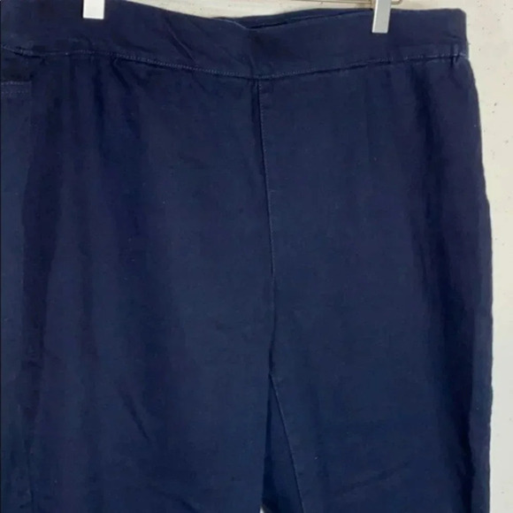 Bandolino 16 stretch pull up crop blue jeans - Picture 3 of 5